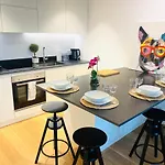 Luxury Flat With Terrace&Parking-Rtl1